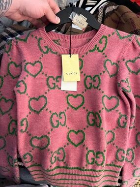 Gucci Pink Knit Sweater with Green GG & Heart Jacquard